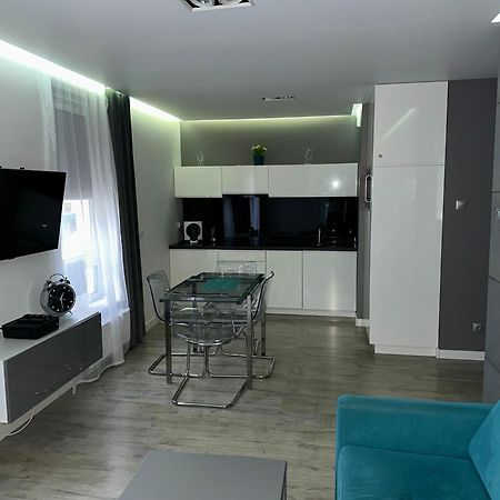 Apartament Shadow Grey Kołobrzeg Buitenkant foto